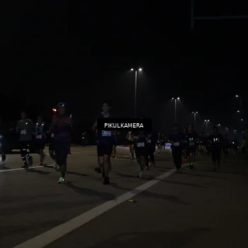 Runner Photo 7512503