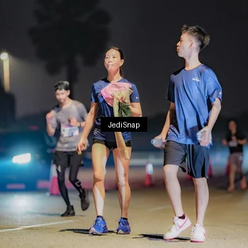 Runner Photo 7512512