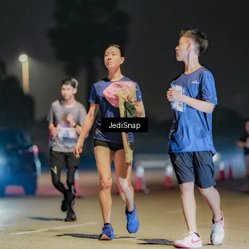 Runner Photo 7512519