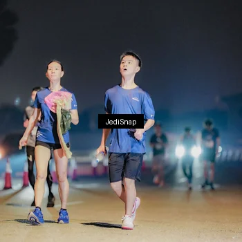 Runner Photo 7512520