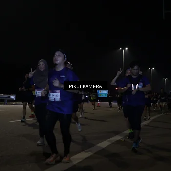Runner Photo 7512524