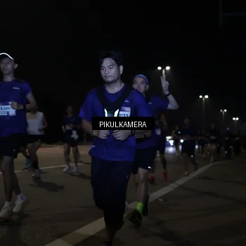 Runner Photo 7512525