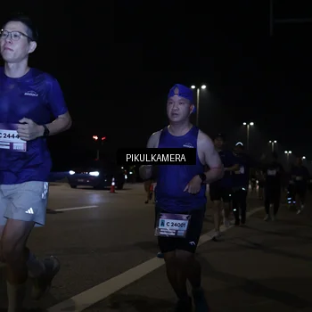 Runner Photo 7512561