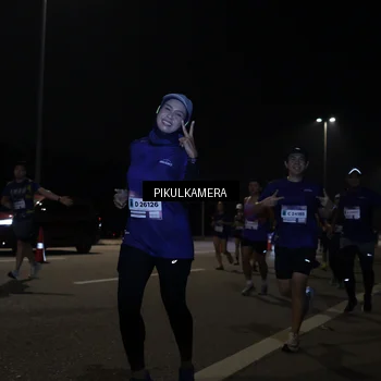Runner Photo 7512564