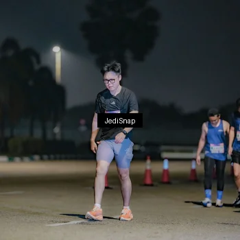Runner Photo 7512580