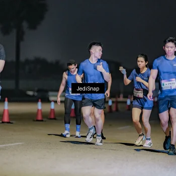 Runner Photo 7512584