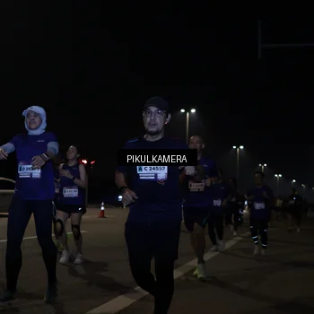 Runner Photo 7512585