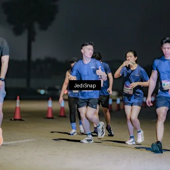 Runner Photo 7512588