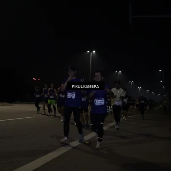 Runner Photo 7512592