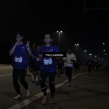 Runner Photo 7512602