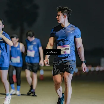 Runner Photo 7512608