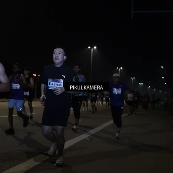 Runner Photo 7512619