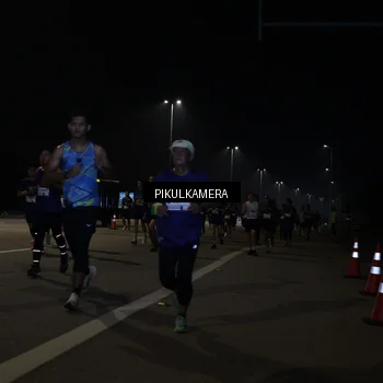 Runner Photo 7512622
