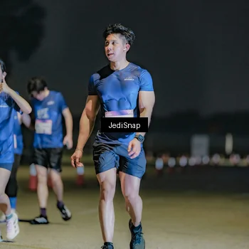 Runner Photo 7512628