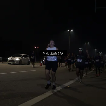Runner Photo 7512639