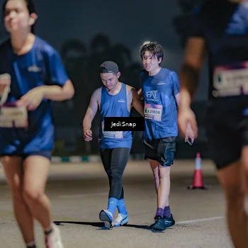 Runner Photo 7512643