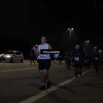 Runner Photo 7512644