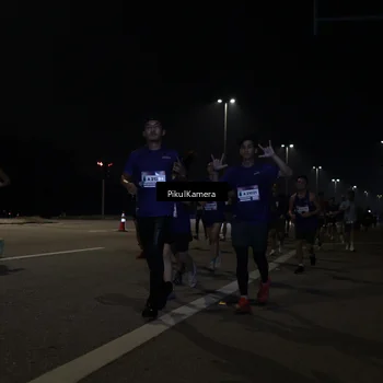 Runner Photo 7512656