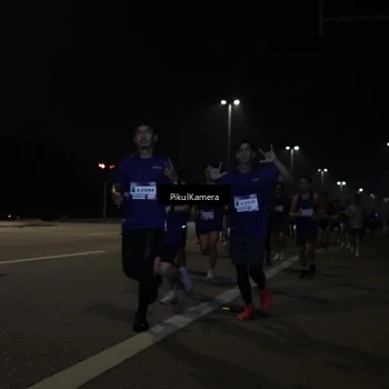 Runner Photo 7512658