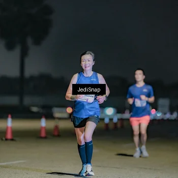 Runner Photo 7512668