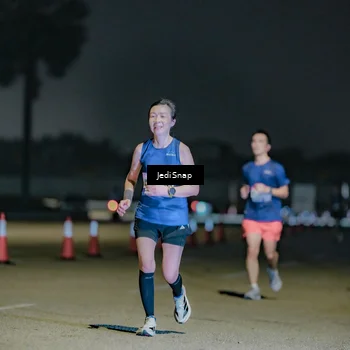 Runner Photo 7512670