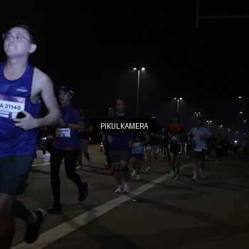 Runner Photo 7512676