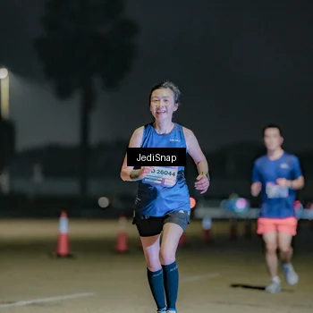Runner Photo 7512683