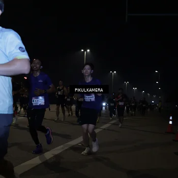 Runner Photo 7512691