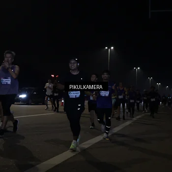 Runner Photo 7512711