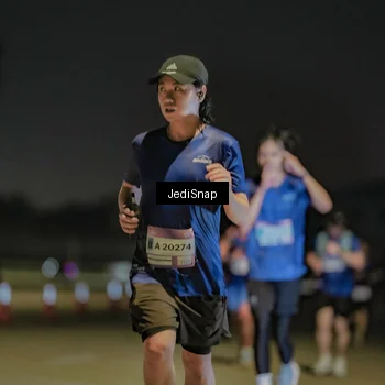 Runner Photo 7512713