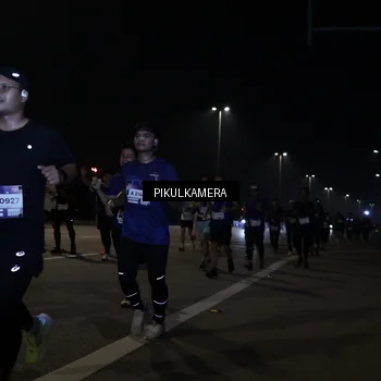 Runner Photo 7512714