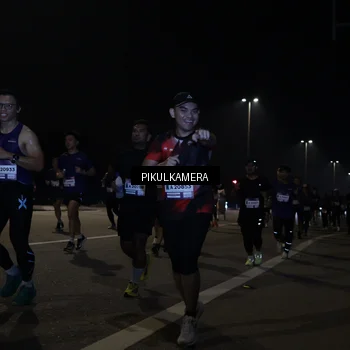 Runner Photo 7512721