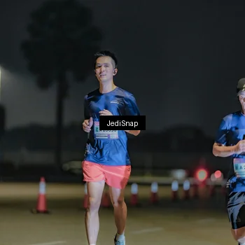 Runner Photo 7512722