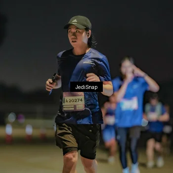 Runner Photo 7512725