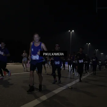 Runner Photo 7512729