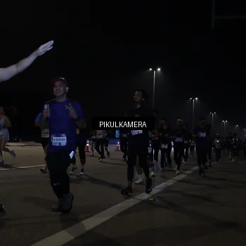 Runner Photo 7512730
