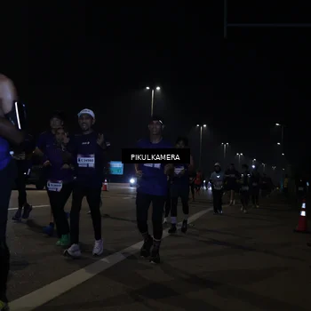 Runner Photo 7512738