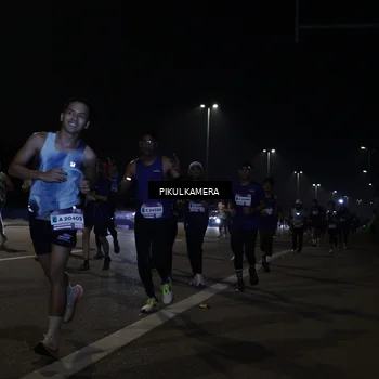 Runner Photo 7512740