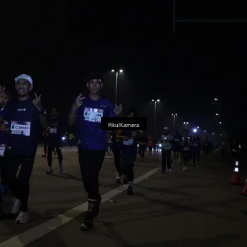 Runner Photo 7512743
