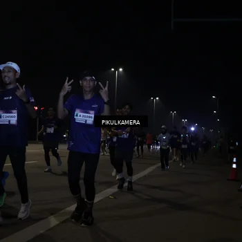 Runner Photo 7512744