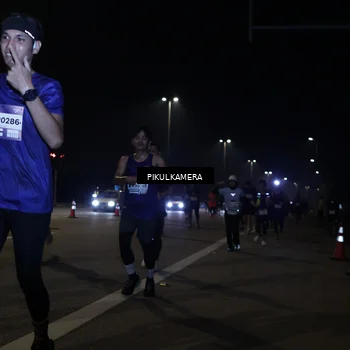 Runner Photo 7512748