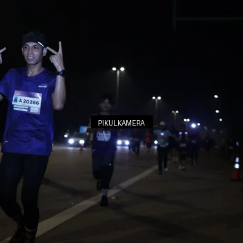 Runner Photo 7512753