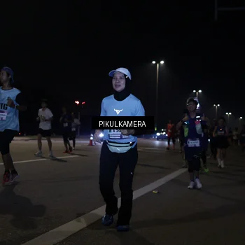 Runner Photo 7512756