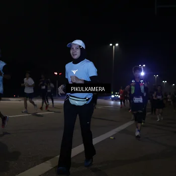 Runner Photo 7512757
