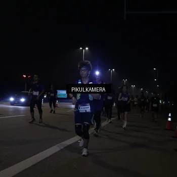 Runner Photo 7512764