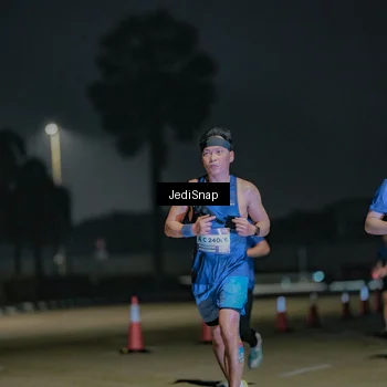 Runner Photo 7512771