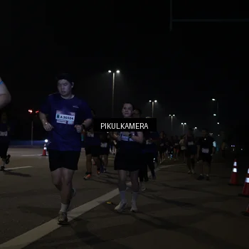 Runner Photo 7512781