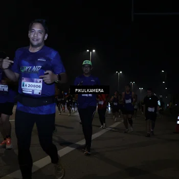 Runner Photo 7512788