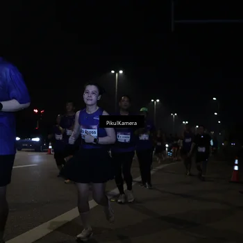 Runner Photo 7512789