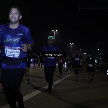 Runner Photo 7512792
